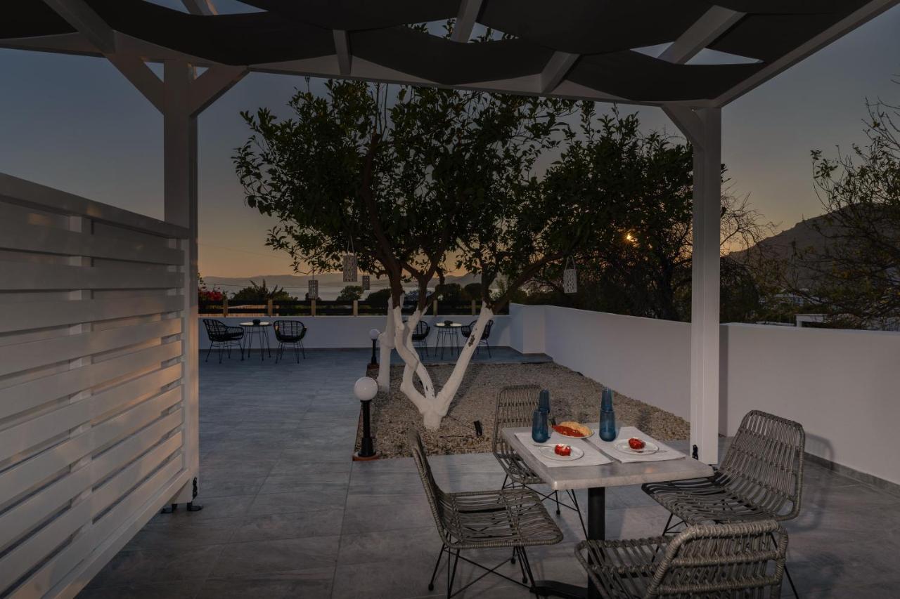 Pounedes Luxury Suites Pefki Exteriér fotografie