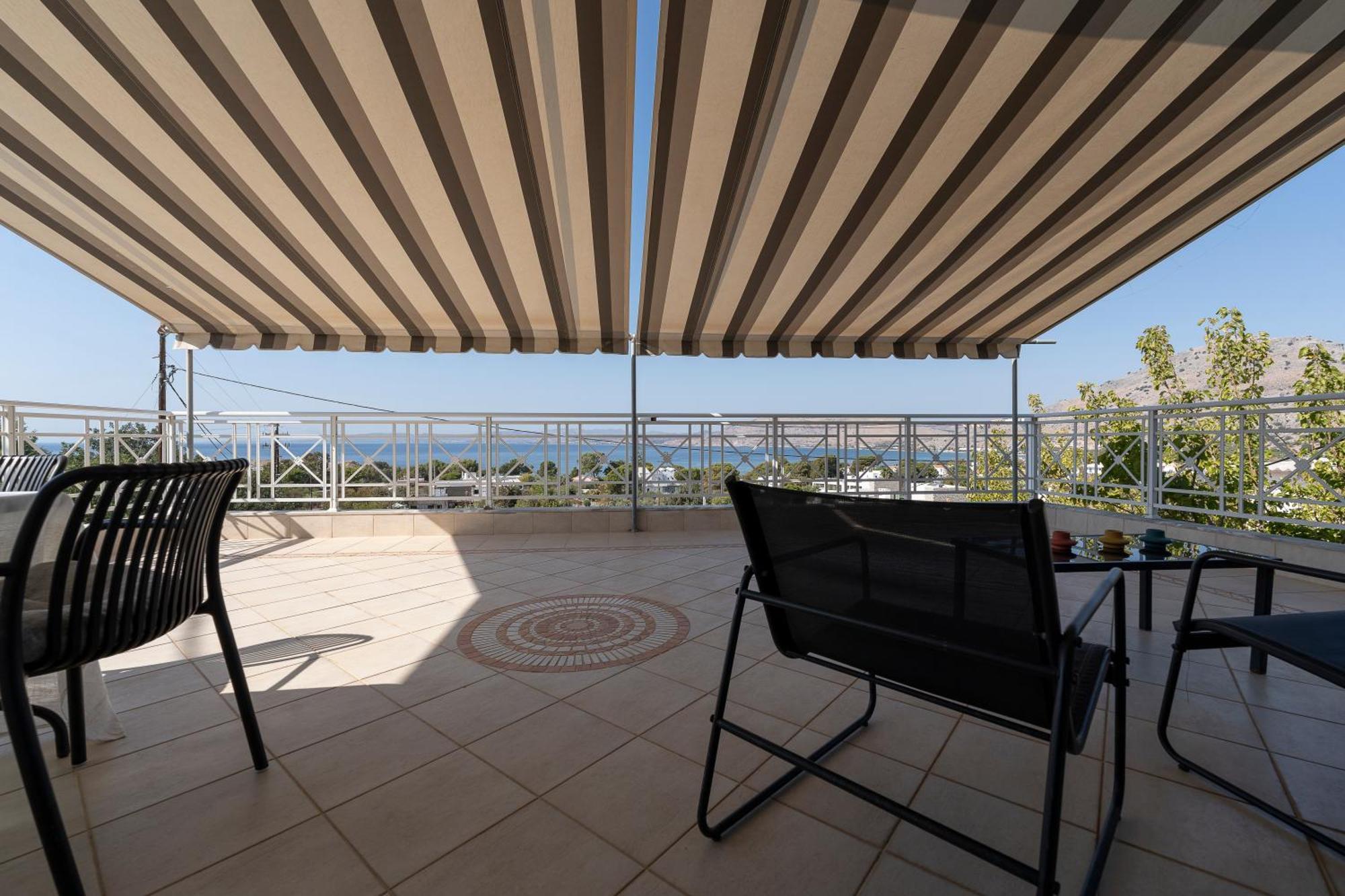 Pounedes Luxury Suites Pefki Exteriér fotografie